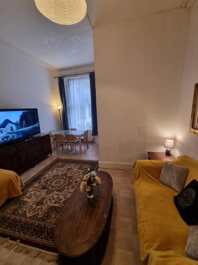 Large Flat Next To Port, Cliffs, Beach With Parking ドーバー エクステリア 写真